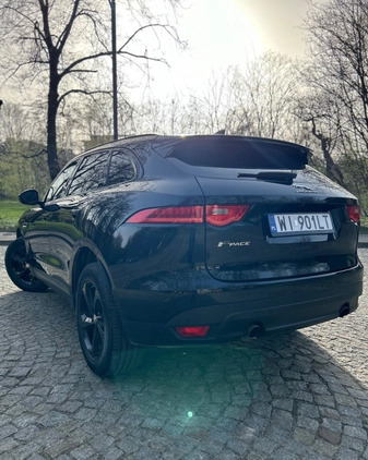 Jaguar F-Pace cena 147000 przebieg: 67000, rok produkcji 2019 z Warszawa małe 781